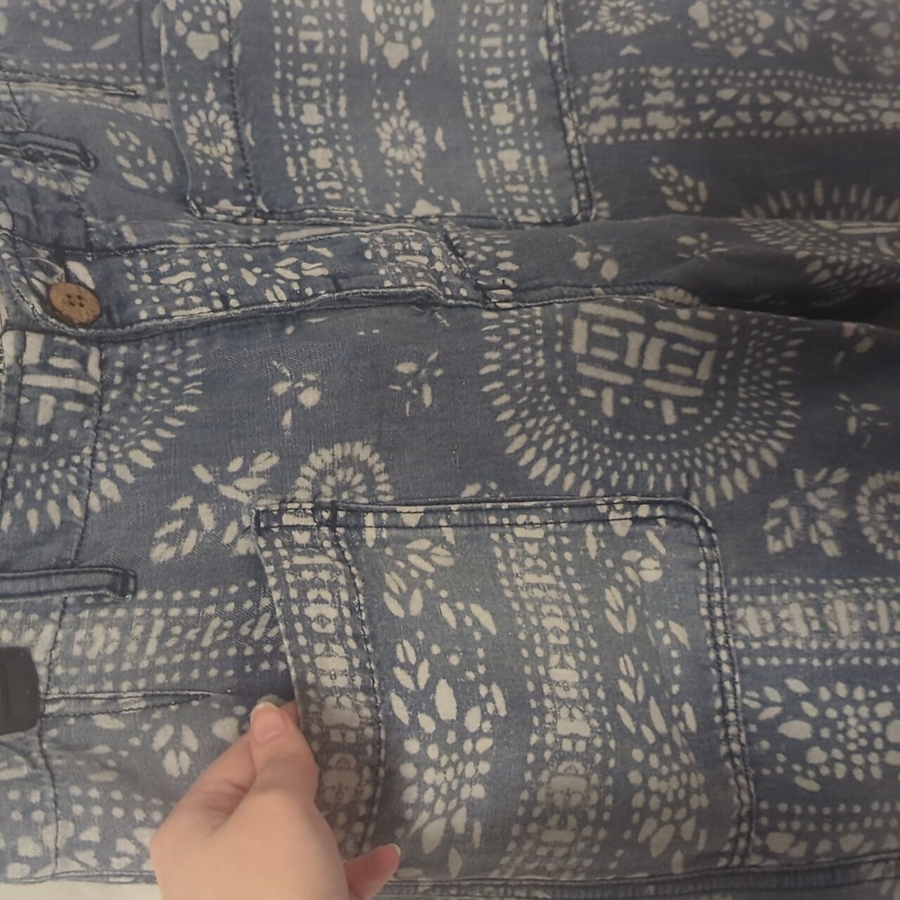 Free People floral tribal print cropped jeans - Picture 3 of 9